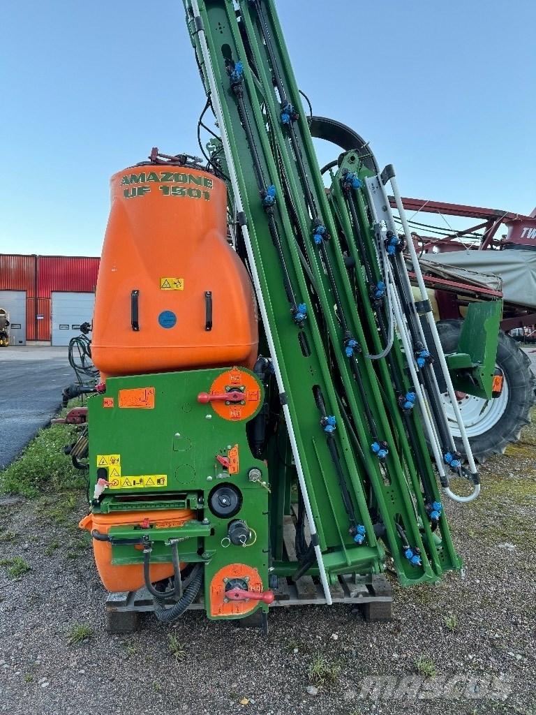 Amazone UF 1201 Vučene prskalice