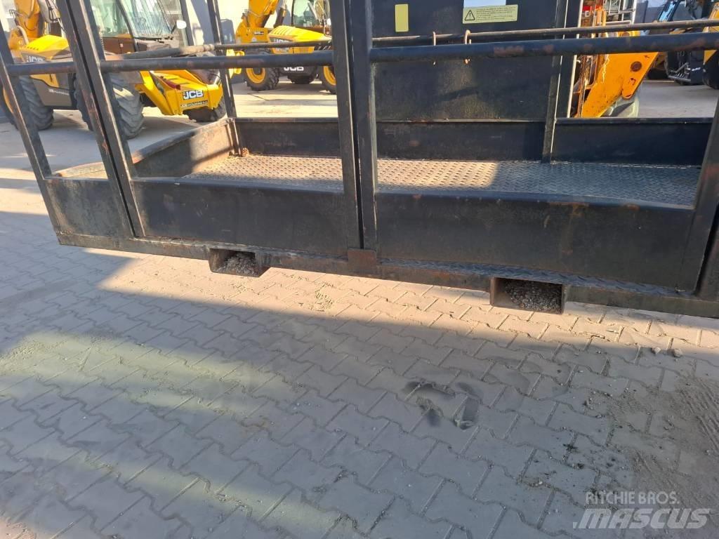 JCB kosz narzędziowy Ostale komponente za građevinarstvo