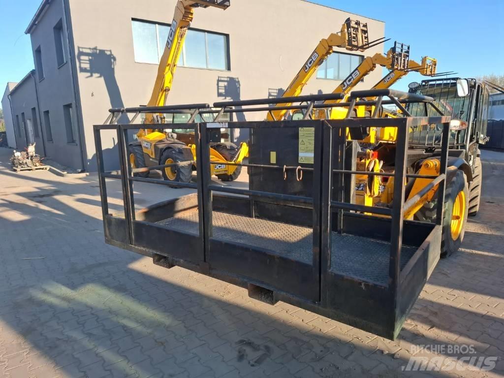 JCB kosz narzędziowy Ostale komponente za građevinarstvo