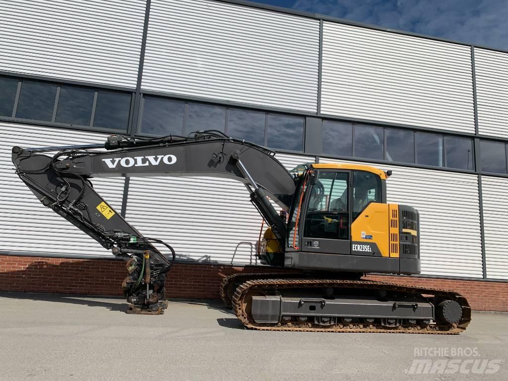 Volvo ECR235EL Bageri guseničari