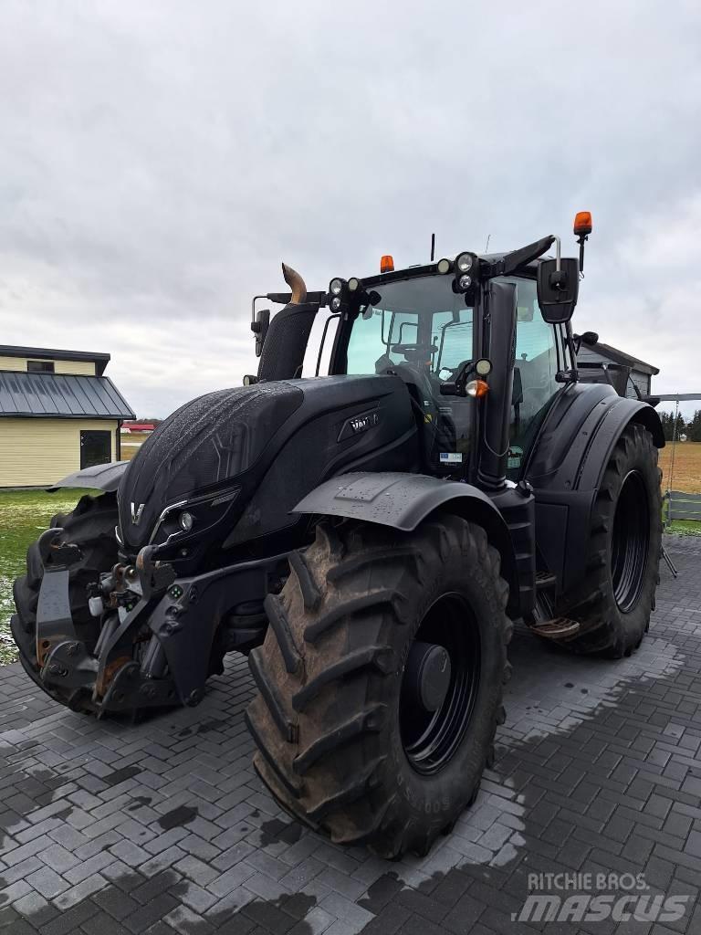 Valtra T 254 Traktori