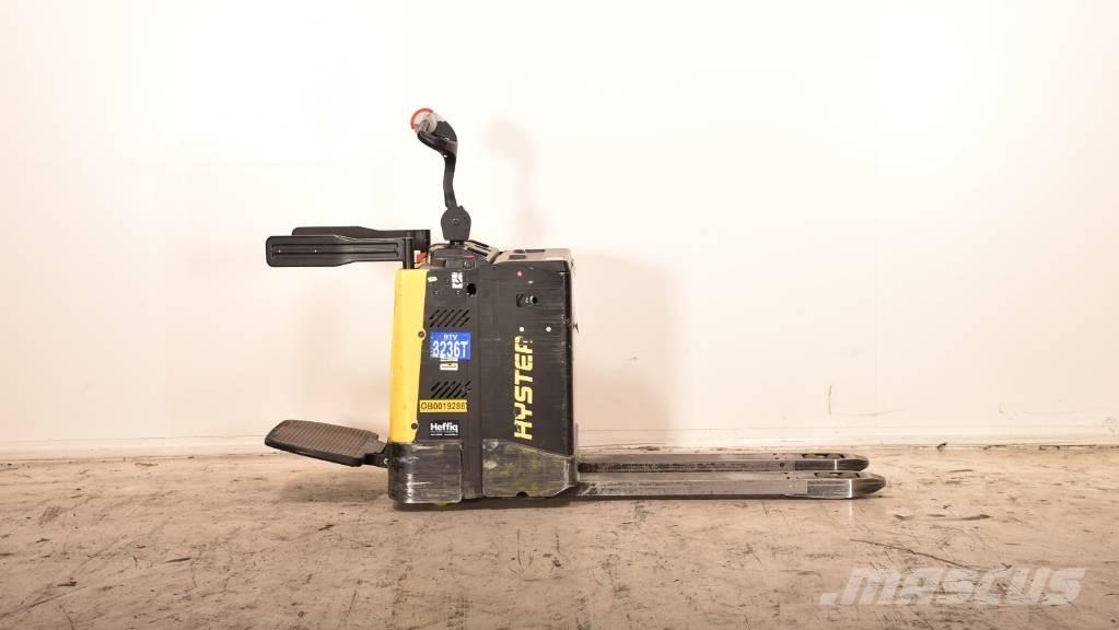 Hyster P 2.0 S Nisko podizni električni viljuškar sa stajalištom