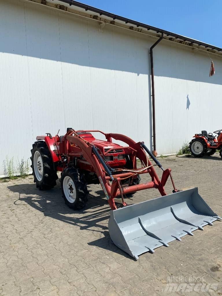 Mitsubishi MT33+tur Manji traktori