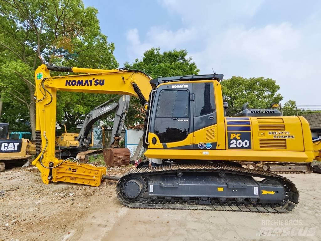 Komatsu PC 200-8 Bageri guseničari