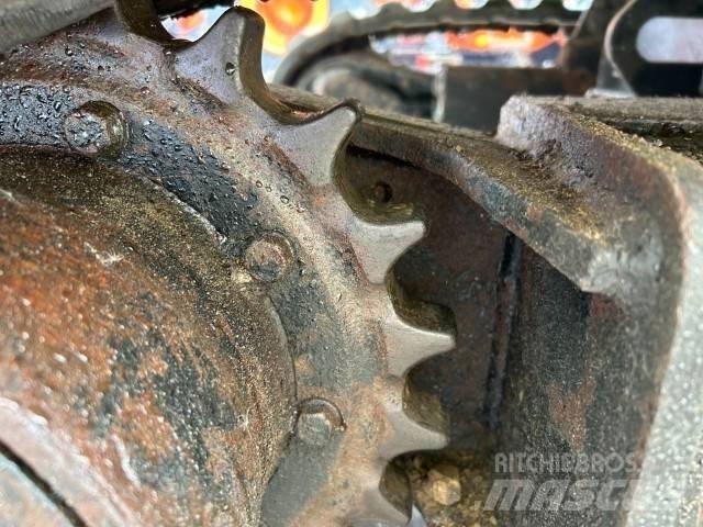 Mitsubishi MM 30 SR Bageri guseničari