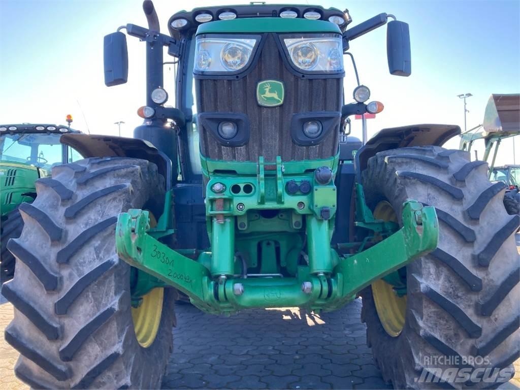 John Deere 6155 R Traktori