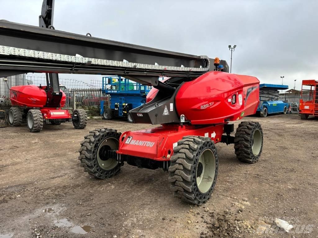 Manitou 220 TJ Teleskopske podizne platforme