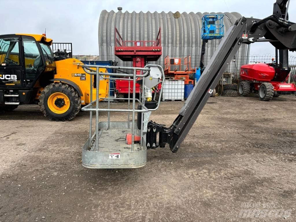 Manitou 220 TJ Teleskopske podizne platforme