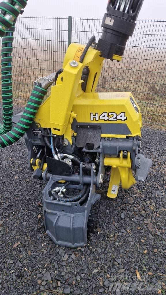 John Deere H424 Mašine za kleščenje grane stabla