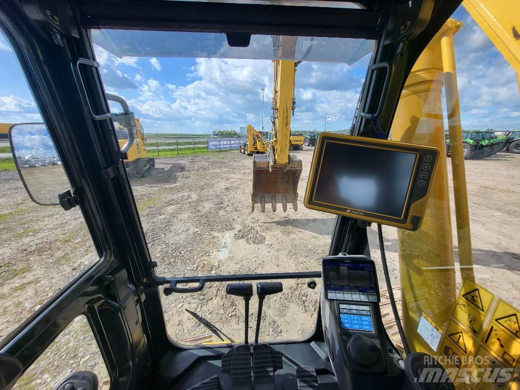 Komatsu PC210-11E0 Bageri guseničari