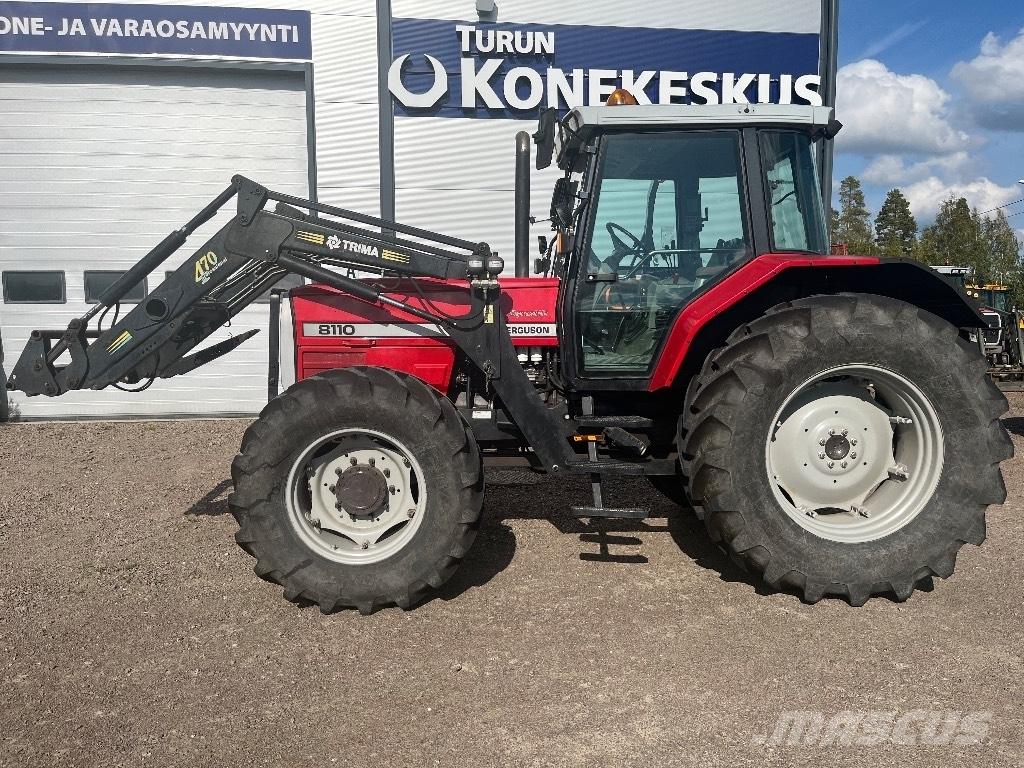 Massey 8110 Traktori