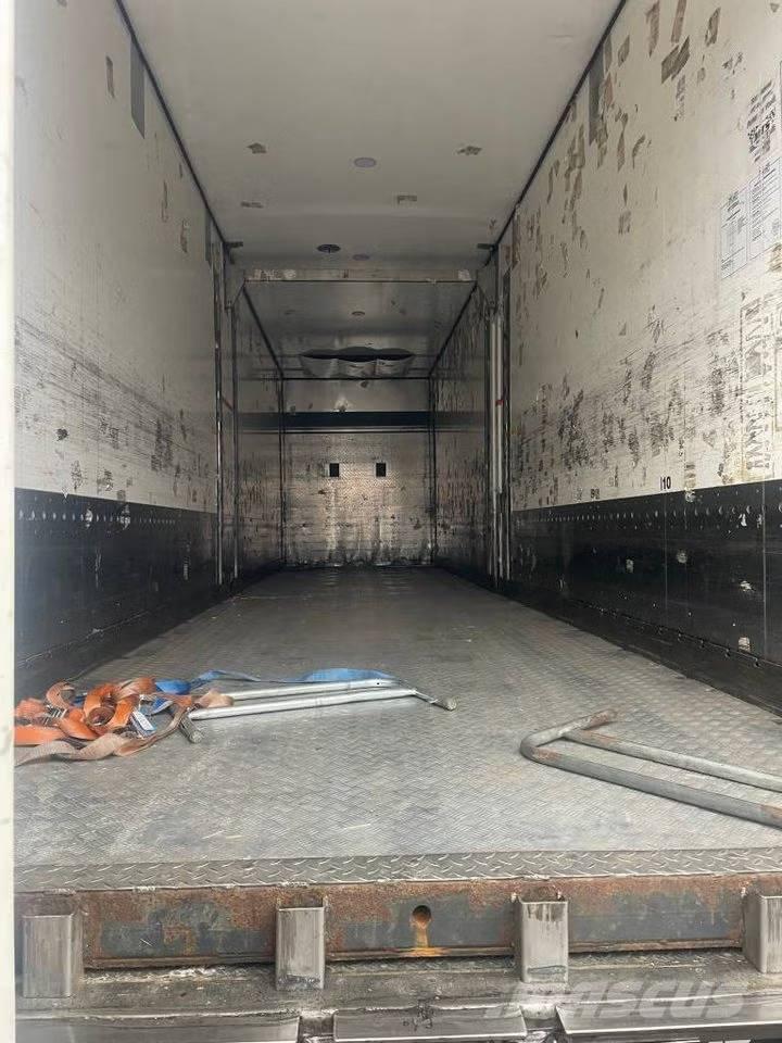 VAK V 4-40 Prikolice za hladnjače