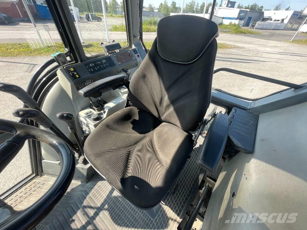 Valmet 6900 Traktori