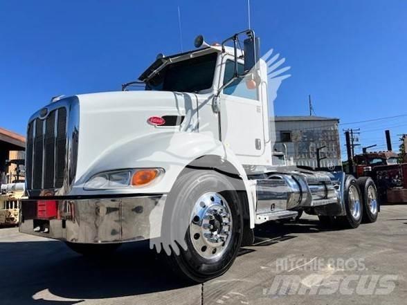 Peterbilt 384 Tegljači