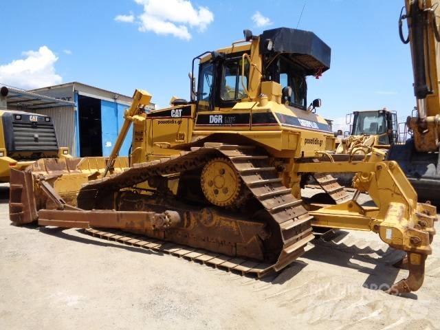CAT D 6 R II Buldožeri guseničari