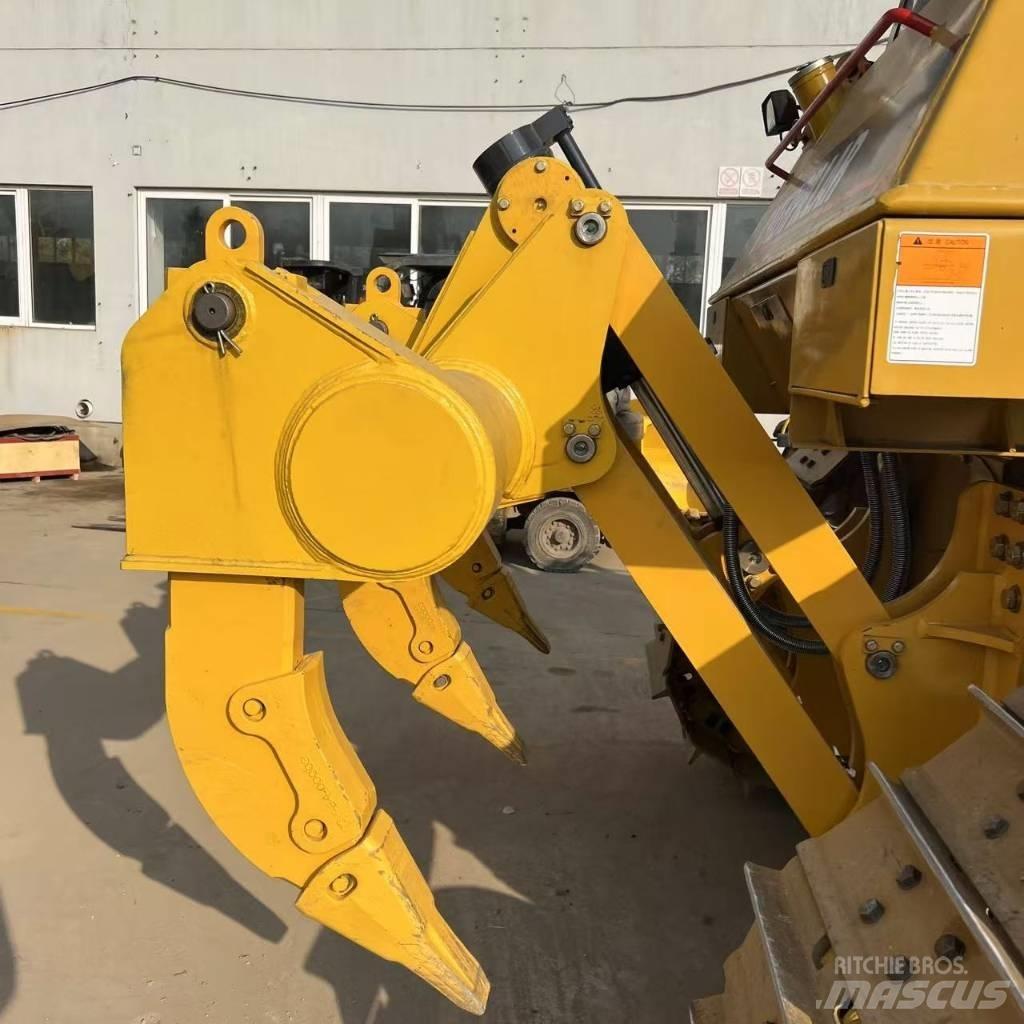 CAT D 8 R Buldožeri guseničari