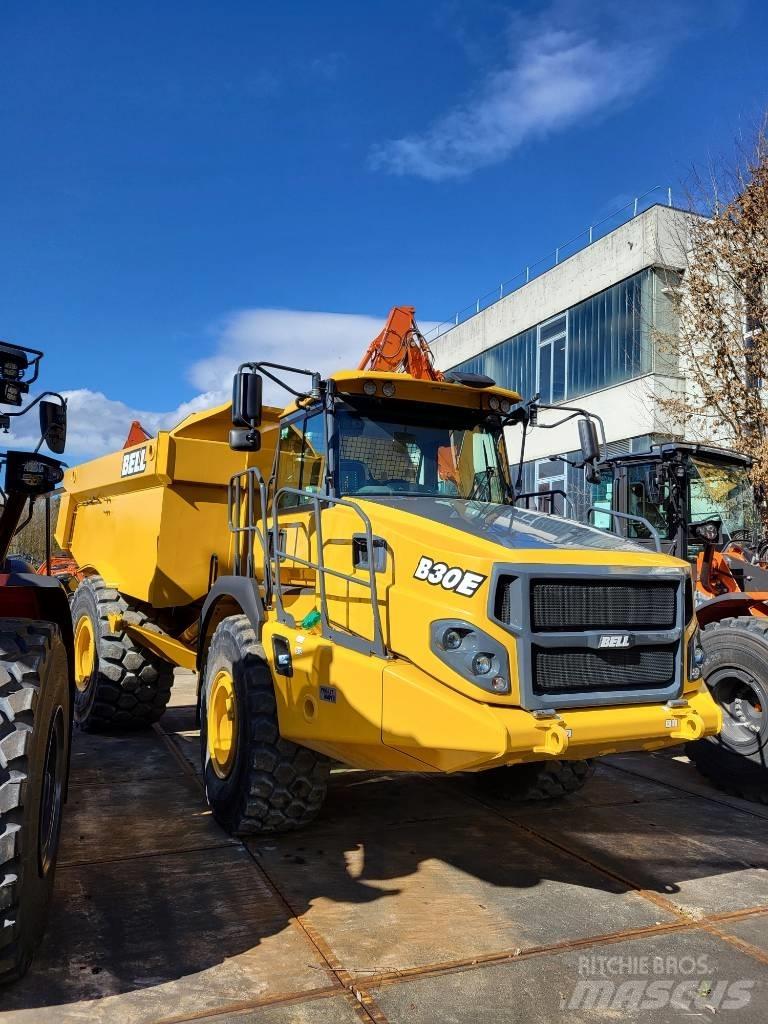 Bell B30E 4x4 Zglobni damperi