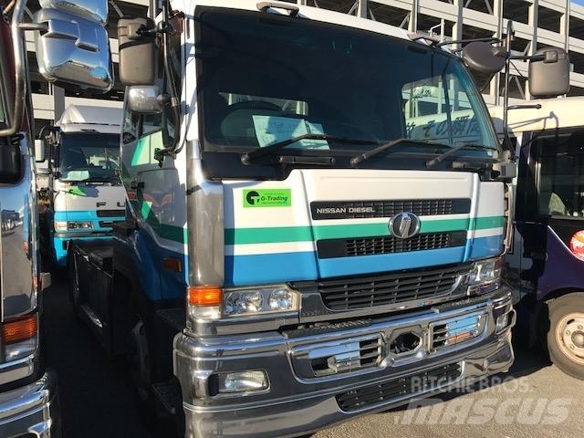 UD KL-CK482BAT Tegljači