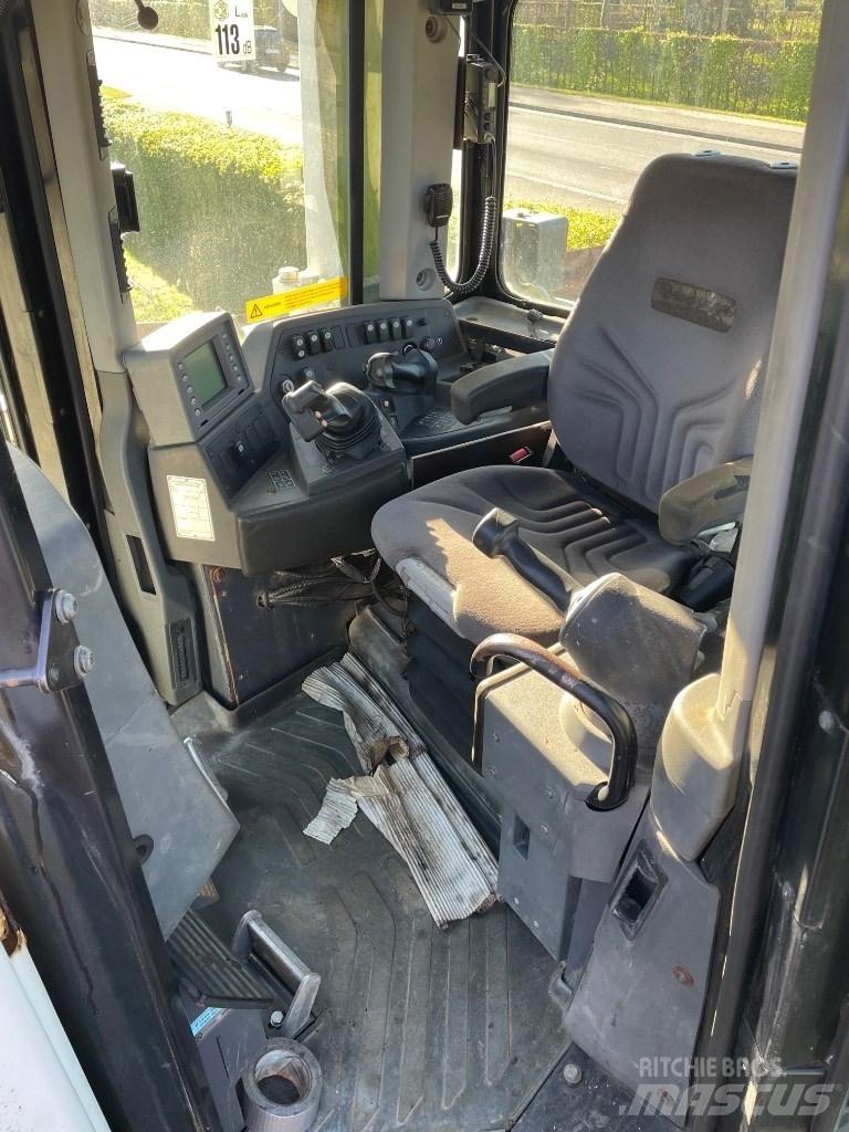CAT D8T LGP Buldožeri guseničari