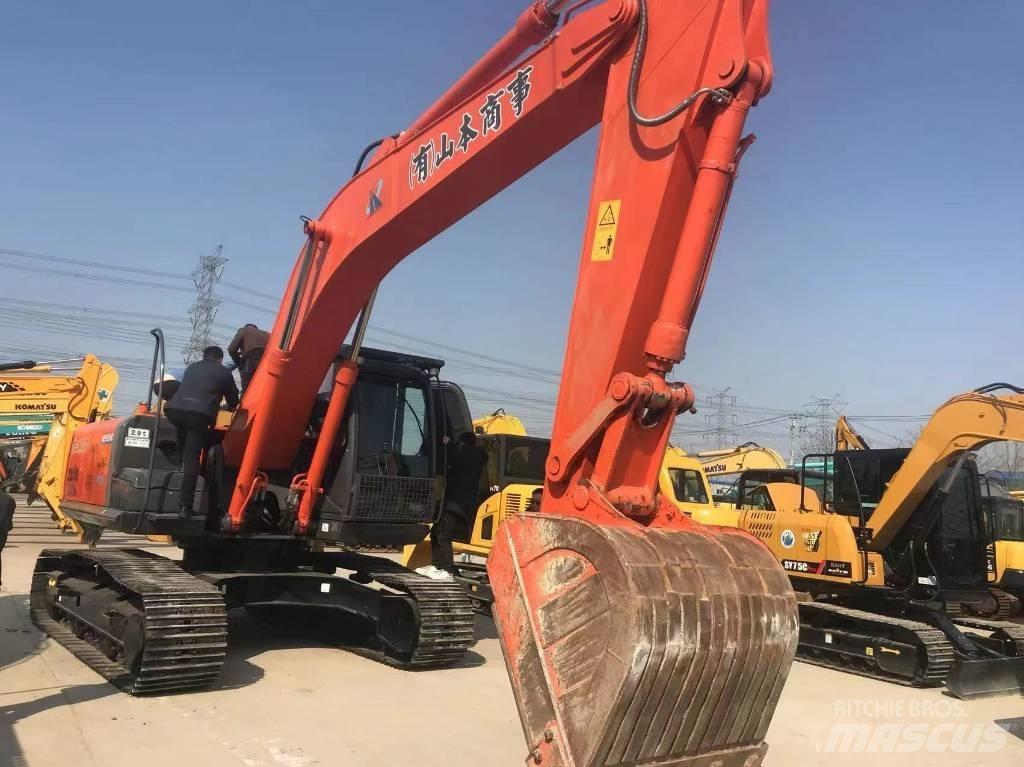 Hitachi 240-3 Bageri guseničari