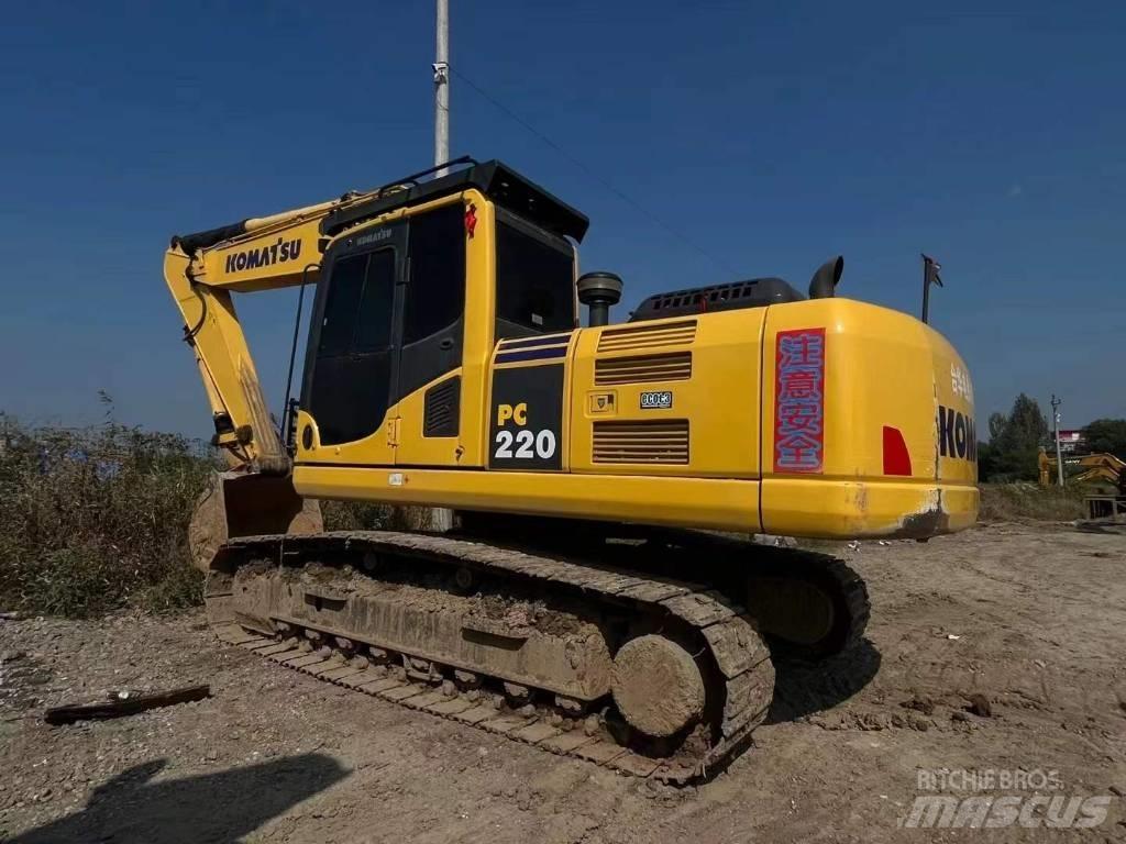 Komatsu PC 220 Bageri guseničari