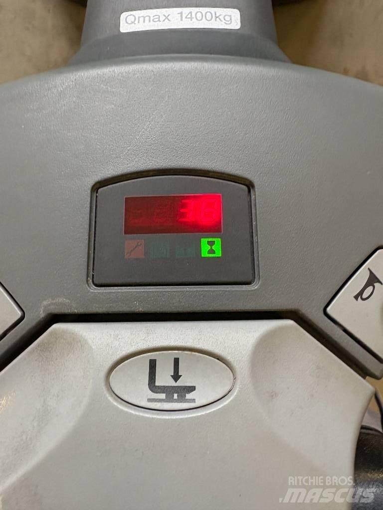 Cesab P 214 Nisko podizni električni viljuškar