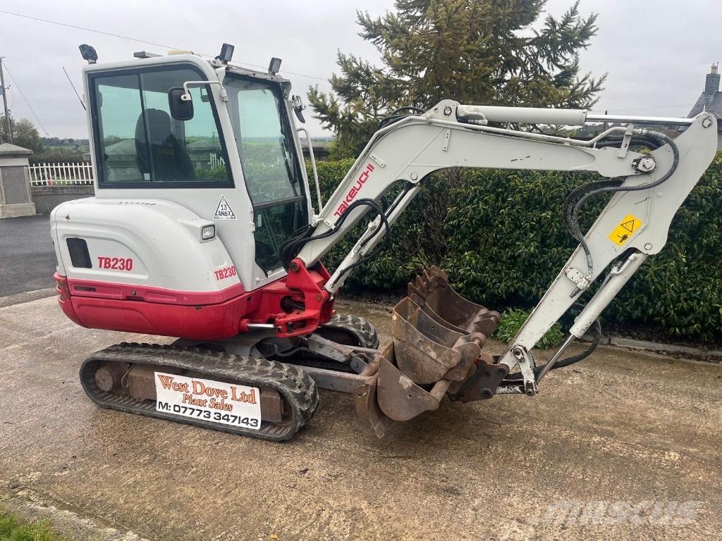 Takeuchi TB 230 Mini bageri < 7t