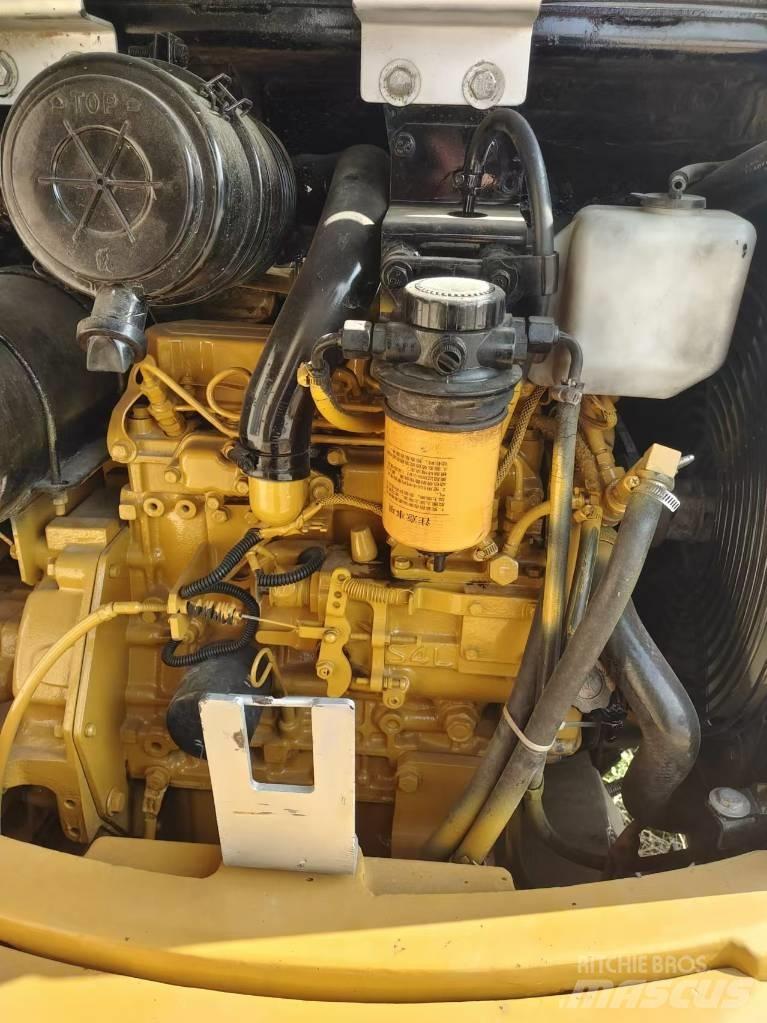 CAT 305 CR Mini bageri < 7t