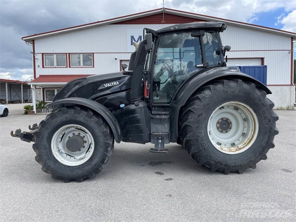 Valtra T234 A Traktori