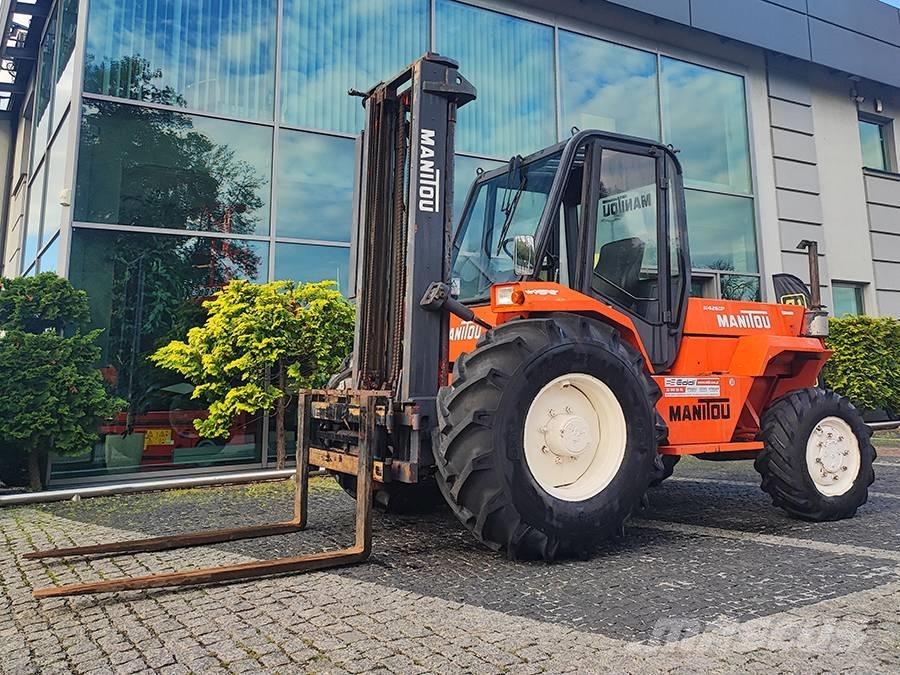 Manitou M 426 CP Vanterenski viljuškar
