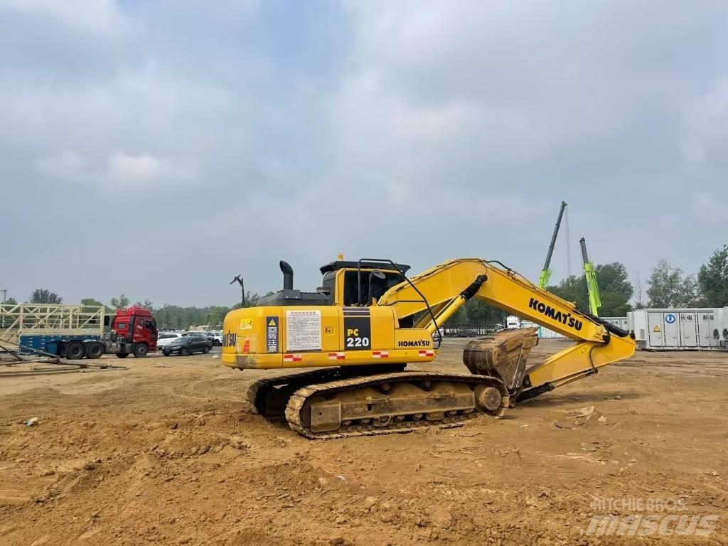 Komatsu pc220-8 Bageri guseničari