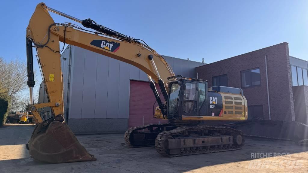 CAT 352 F Bageri guseničari