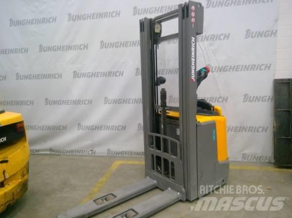 Jungheinrich ERC 212 Samopogonski ručni viljuškari