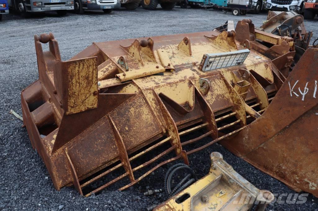 CAT D 6 H XL Buldožeri guseničari