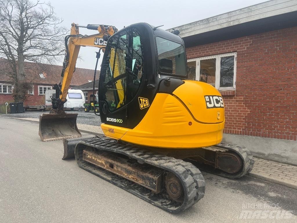 JCB 8085 ECO Midi bageri 7t – 12t