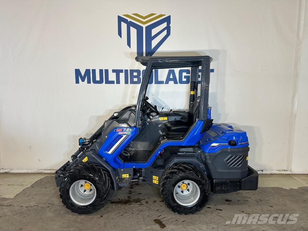 Multione 7.2K Skid steer mini utovarivači