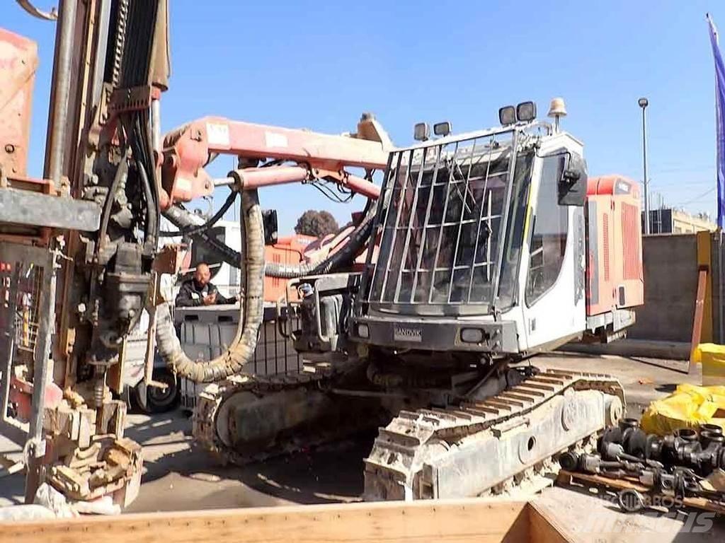 Sandvik DX800 Terenske bušilice
