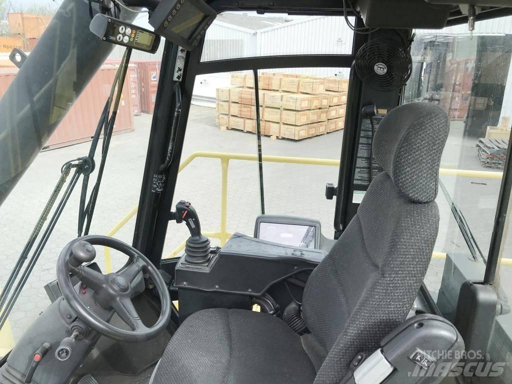 Hyster RS45-31CH Dohvatni viljuškari