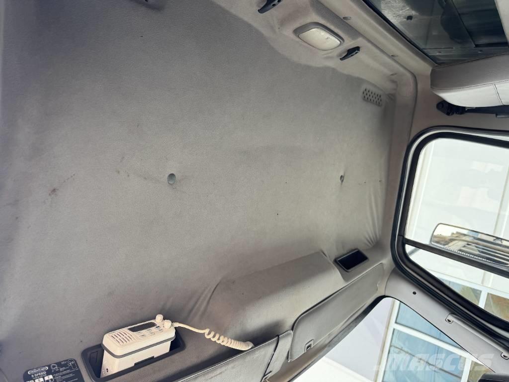 Freightliner M2 Kiperi kamioni