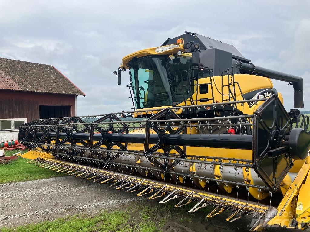 New Holland CR 980 Kombajni