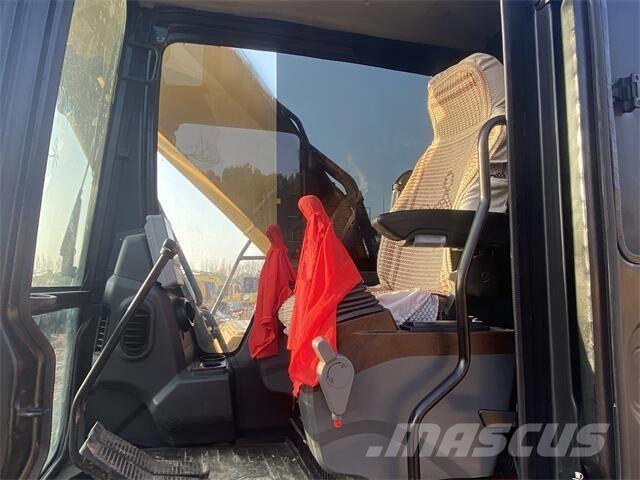 Sany SY215C Bageri guseničari