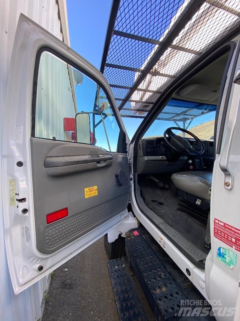 Ford F 750 SD Auto korpe