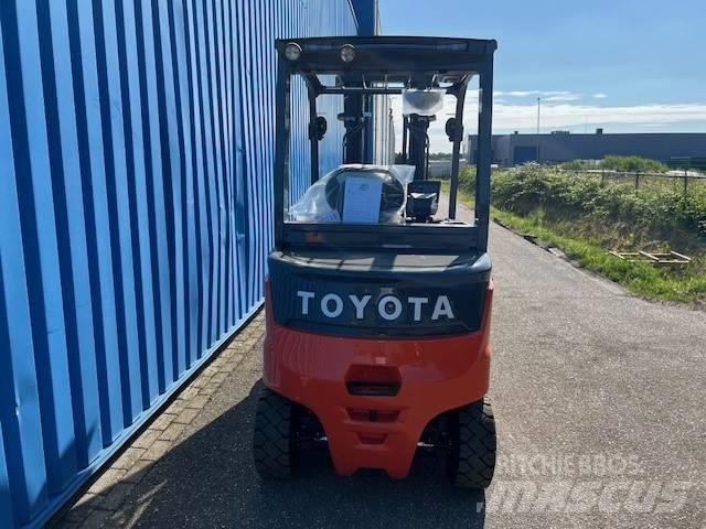 Toyota Traigo 80 Električni viljuškari