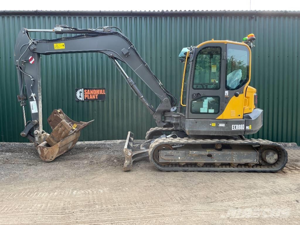 Volvo ECR 88 D PRO Midi bageri 7t – 12t