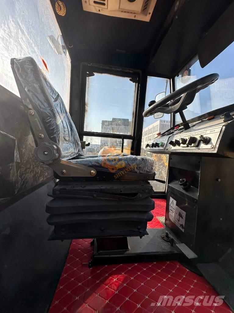 XCMG XD 103 Nabijači zemlje