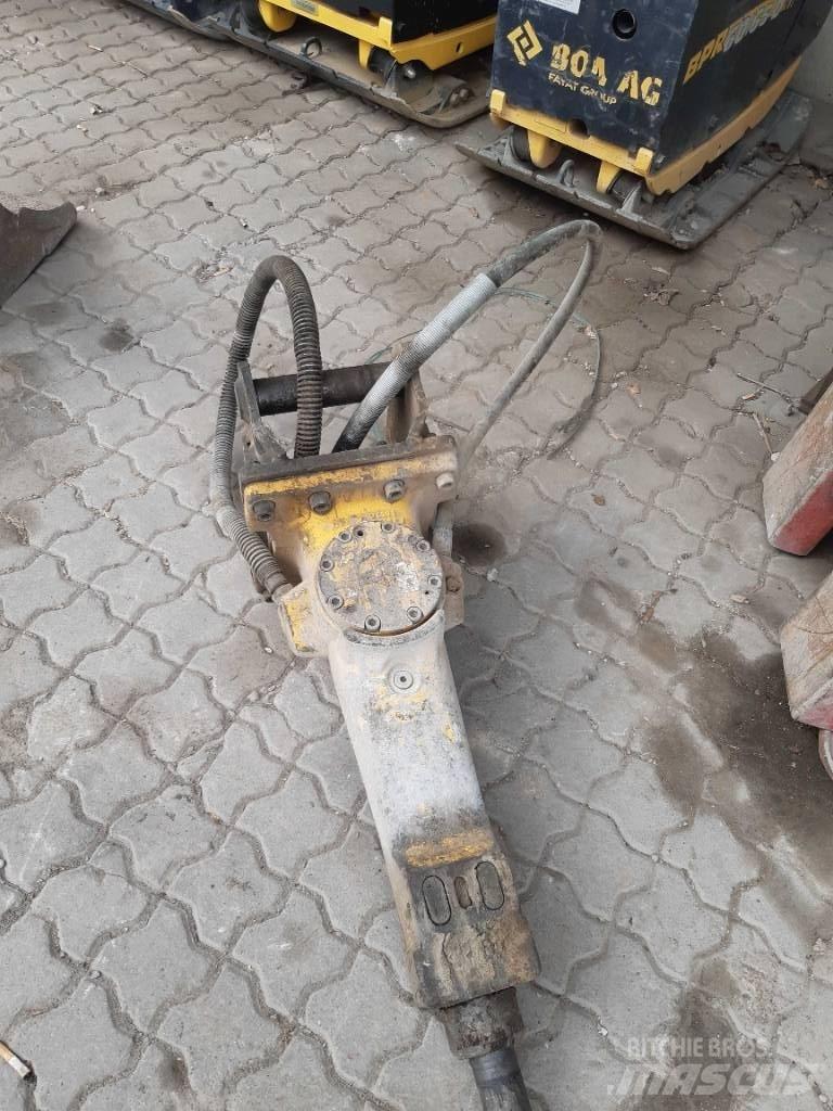Epiroc SB152 Čekići