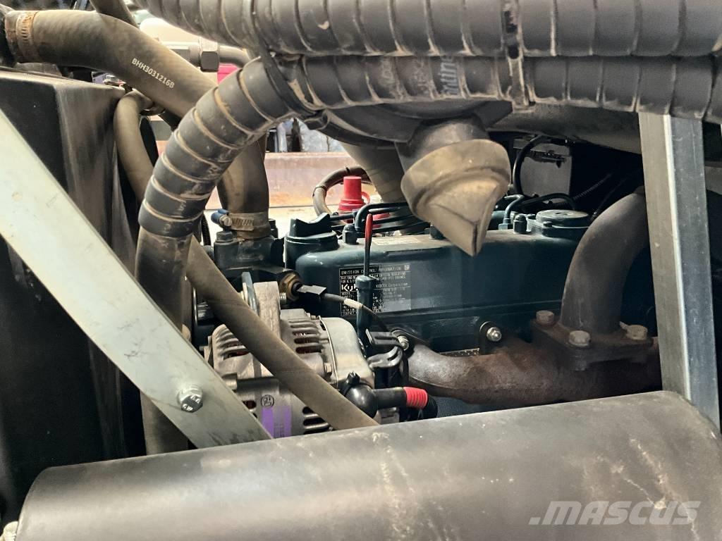 Kubota RT 260-2 Utovarivači na točkove