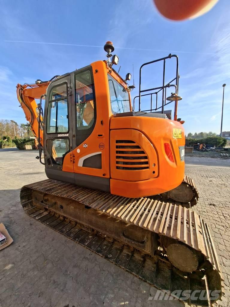 Doosan DX 140 LCR Bageri guseničari