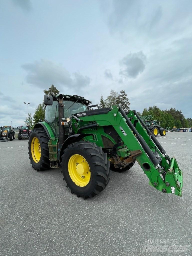 John Deere 6210 R Traktori