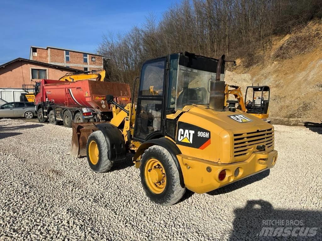 CAT 906 H NEW TIRES Utovarivači na točkove
